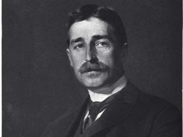 Portrait of Harvard Law School dean—and perfectionist—Ezra Thayer circa 1910, who found the school’s dire finances overwhelming.